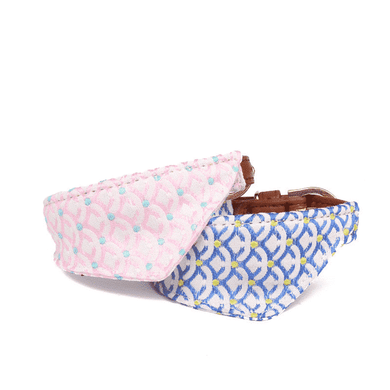Collier bandana pour chien en cuir rose ou bleu