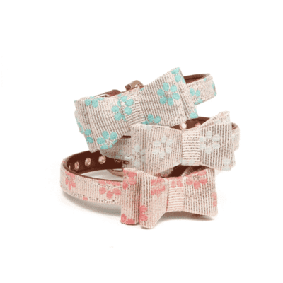 Collier noeud papillon pour chien motifs floral
